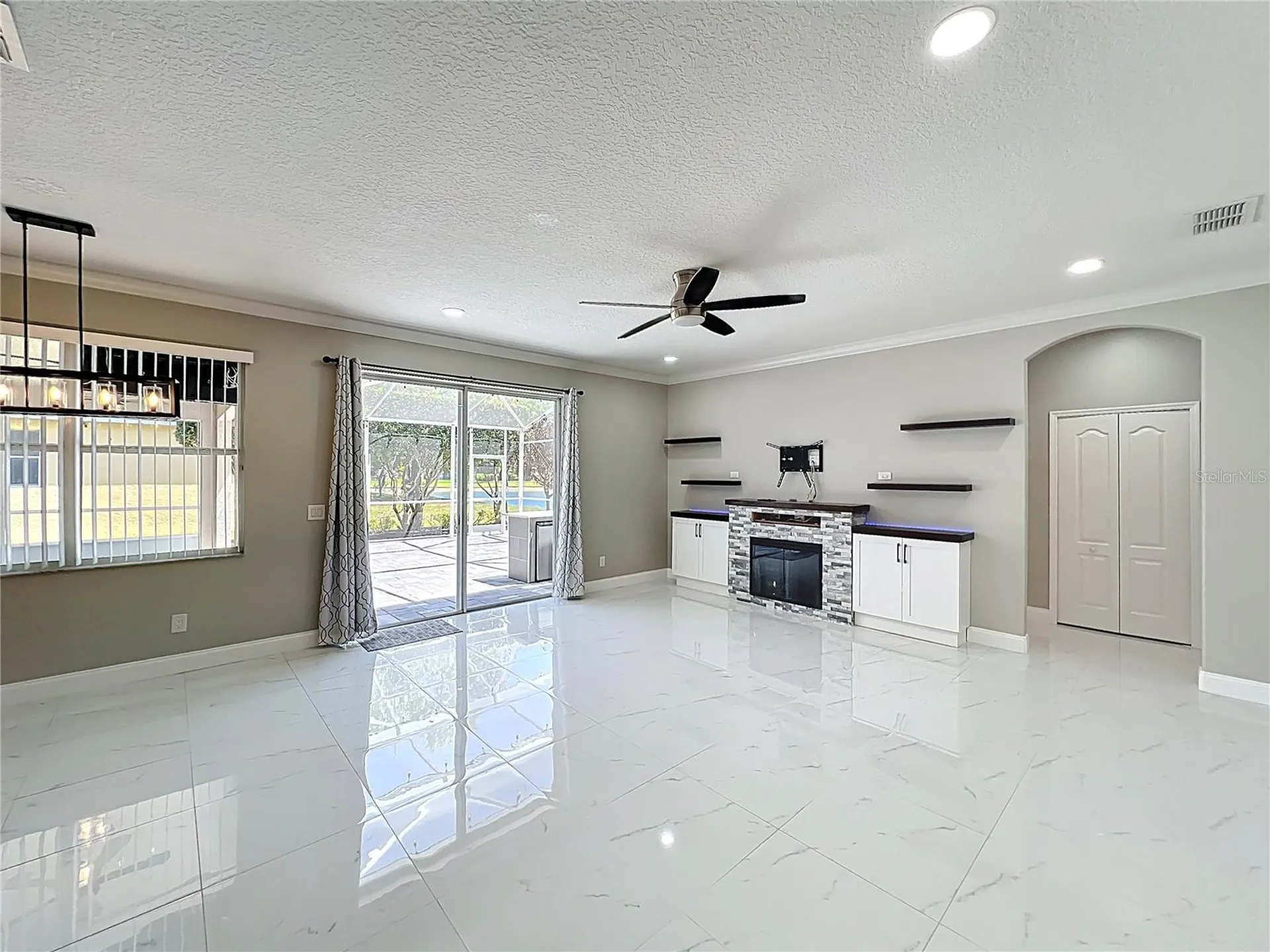 9334 Whispering Meadows Lane Orlando FL 32825