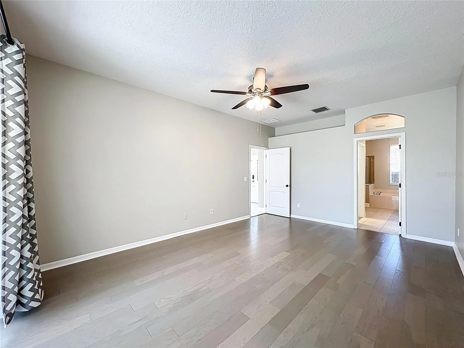 9334 Whispering Meadows Lane Orlando FL 32825