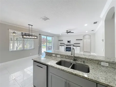 9334 Whispering Meadows Lane Orlando FL 32825