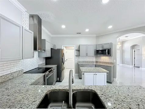 9334 Whispering Meadows Lane Orlando FL 32825