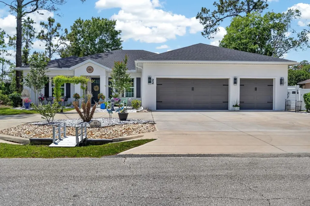 22 White Hurst Lane Palm Coast FL 32164