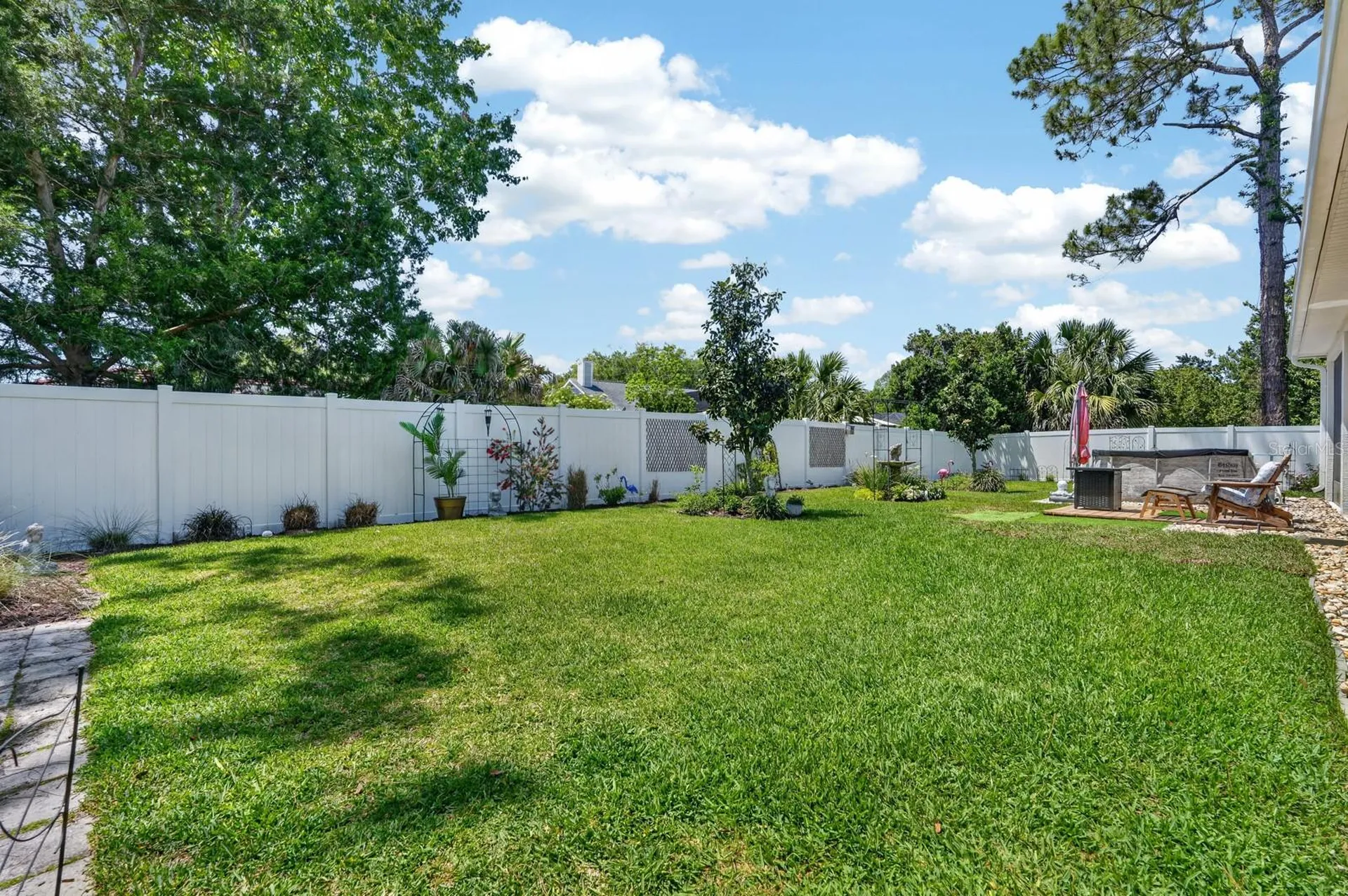 22 White Hurst Lane Palm Coast FL 32164