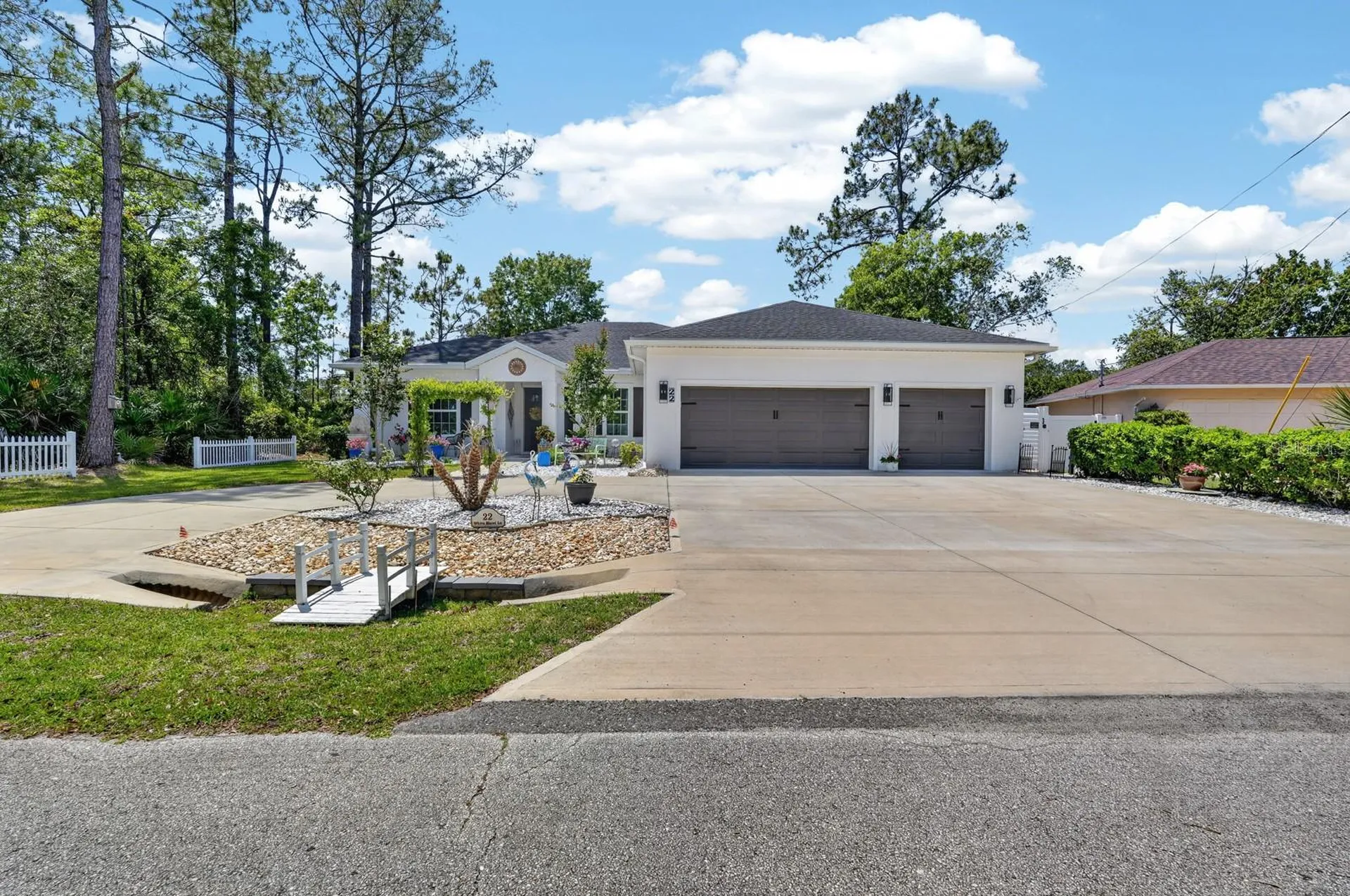 22 White Hurst Lane Palm Coast FL 32164