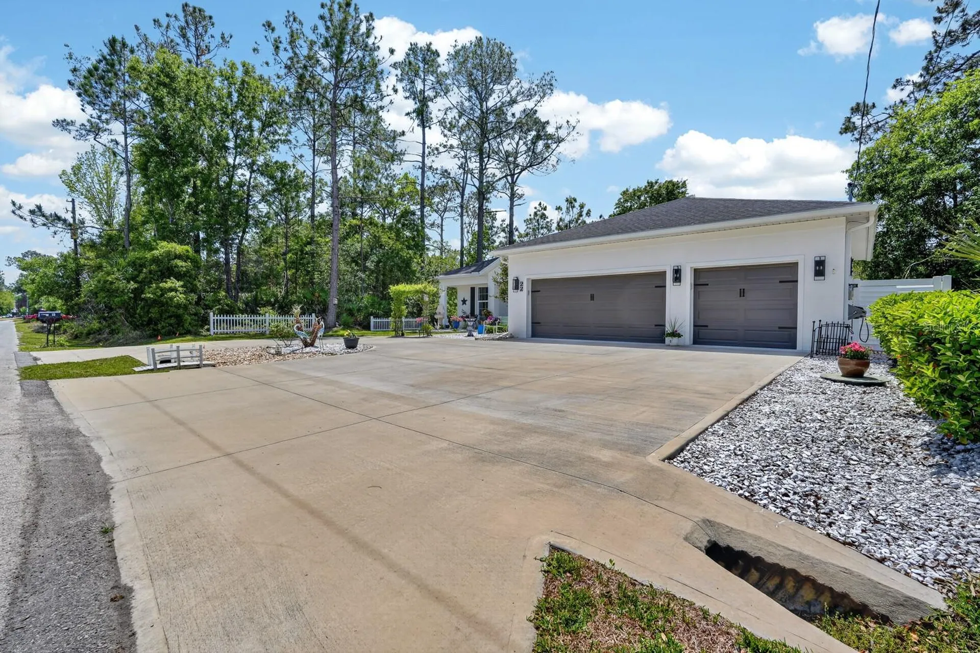 22 White Hurst Lane Palm Coast FL 32164
