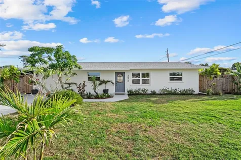 3870 Sterling Road Venice FL 34293