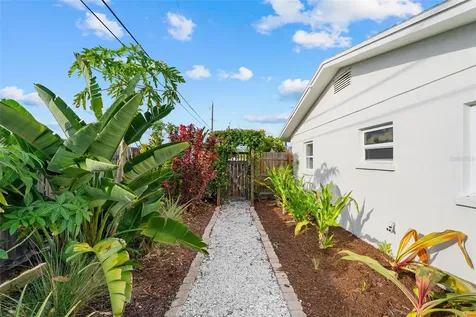 3870 Sterling Road Venice FL 34293