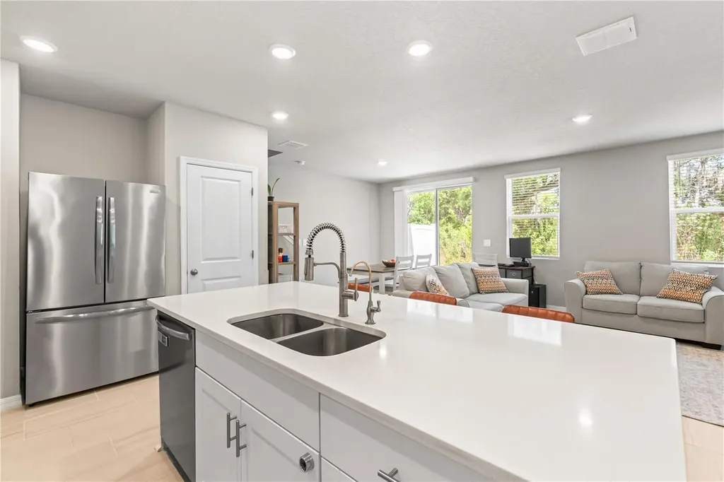 32502 Limitless Place Wesley Chapel FL 33545