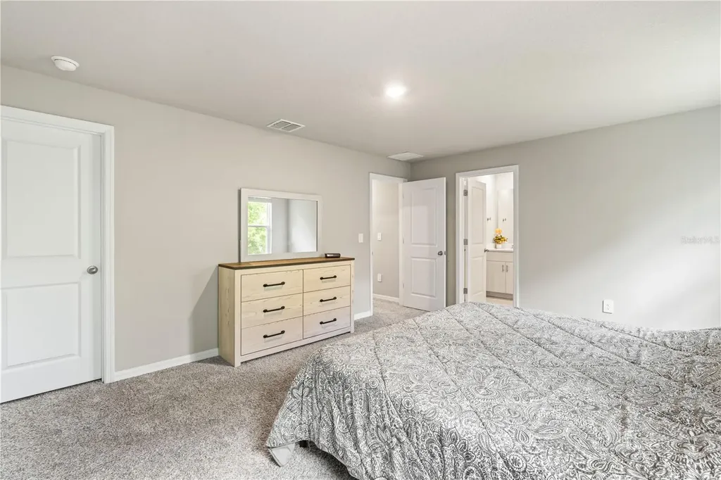 32502 Limitless Place Wesley Chapel FL 33545