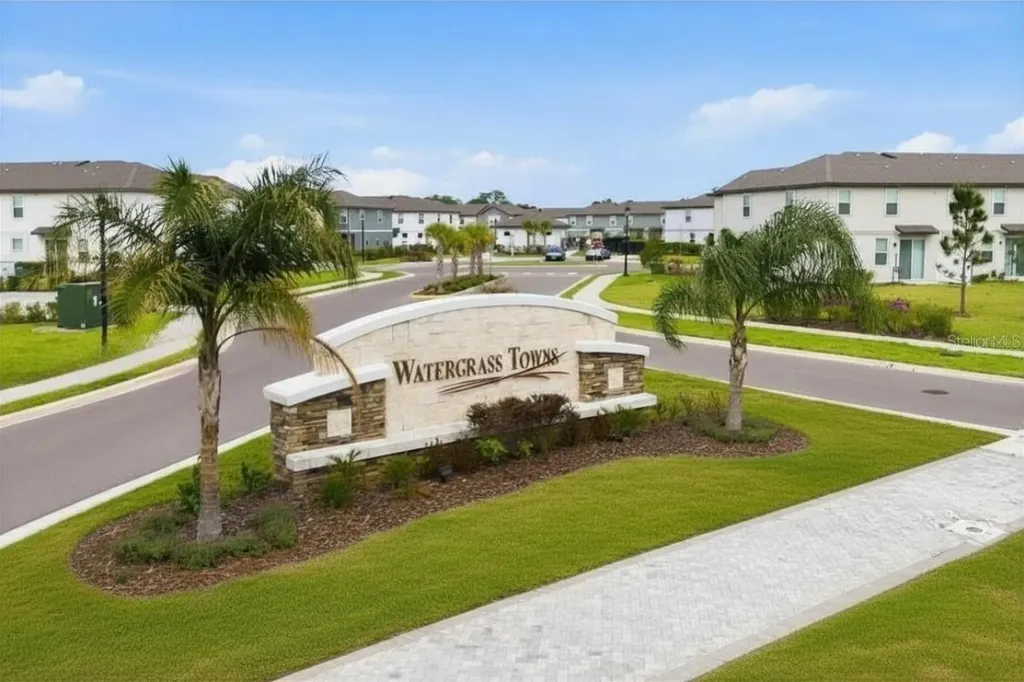 32502 Limitless Place Wesley Chapel FL 33545