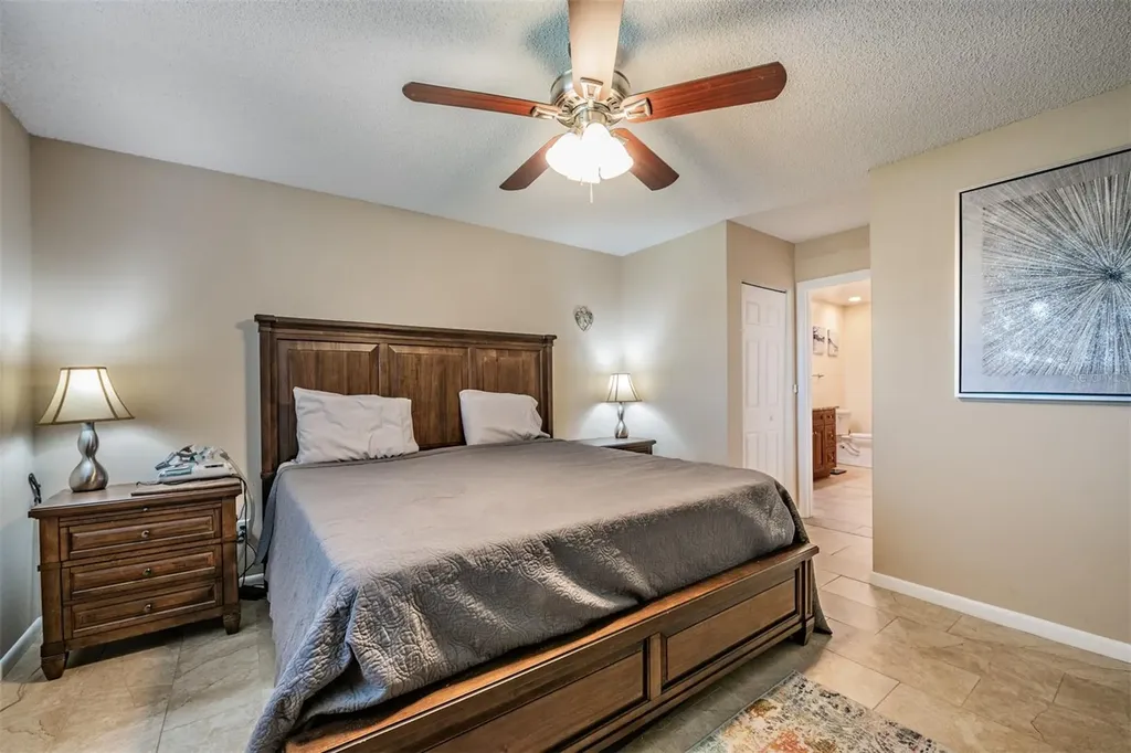 381 Club Manor Drive Sun City Center FL 33573