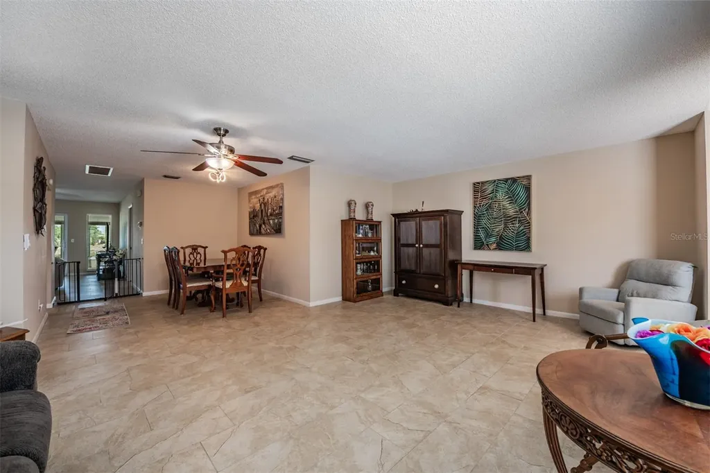 381 Club Manor Drive Sun City Center FL 33573