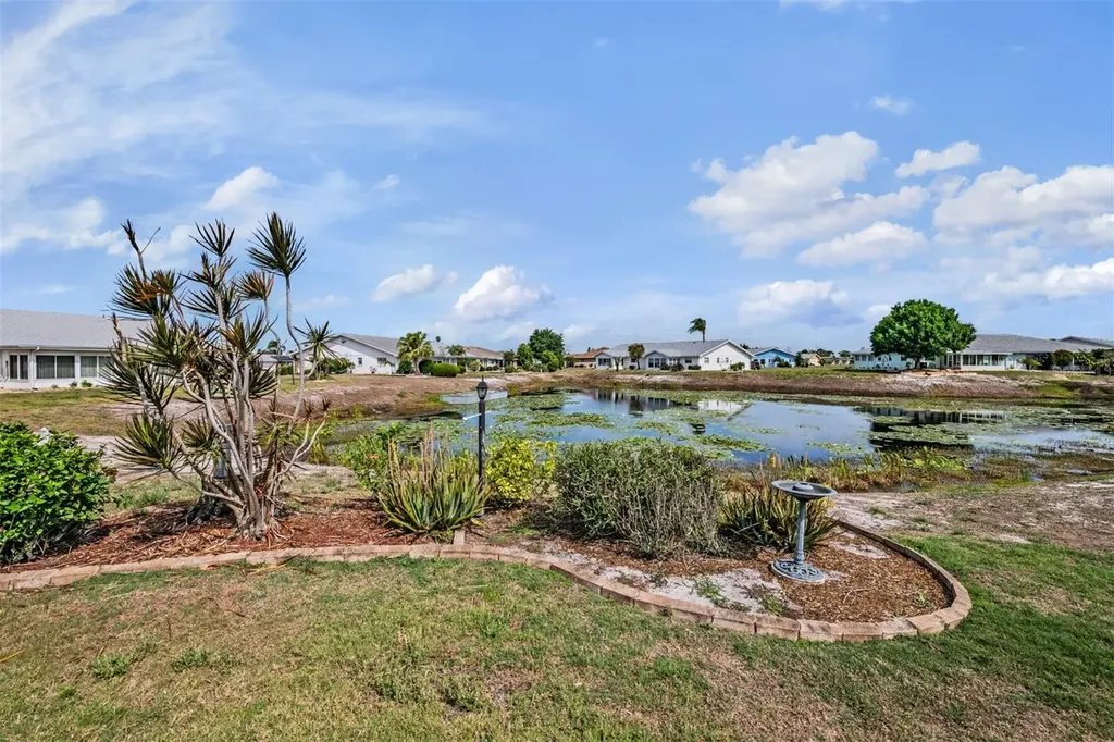 381 Club Manor Drive Sun City Center FL 33573