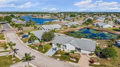 381 Club Manor Drive Sun City Center FL 33573