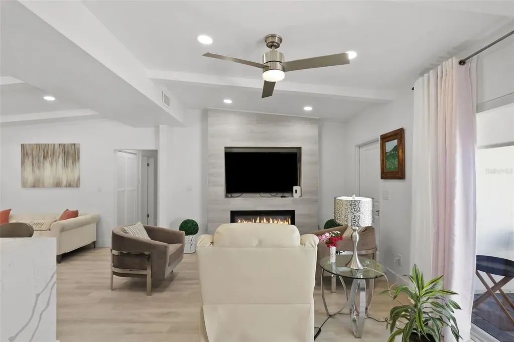 25 Sandpiper Road Tampa FL 33609