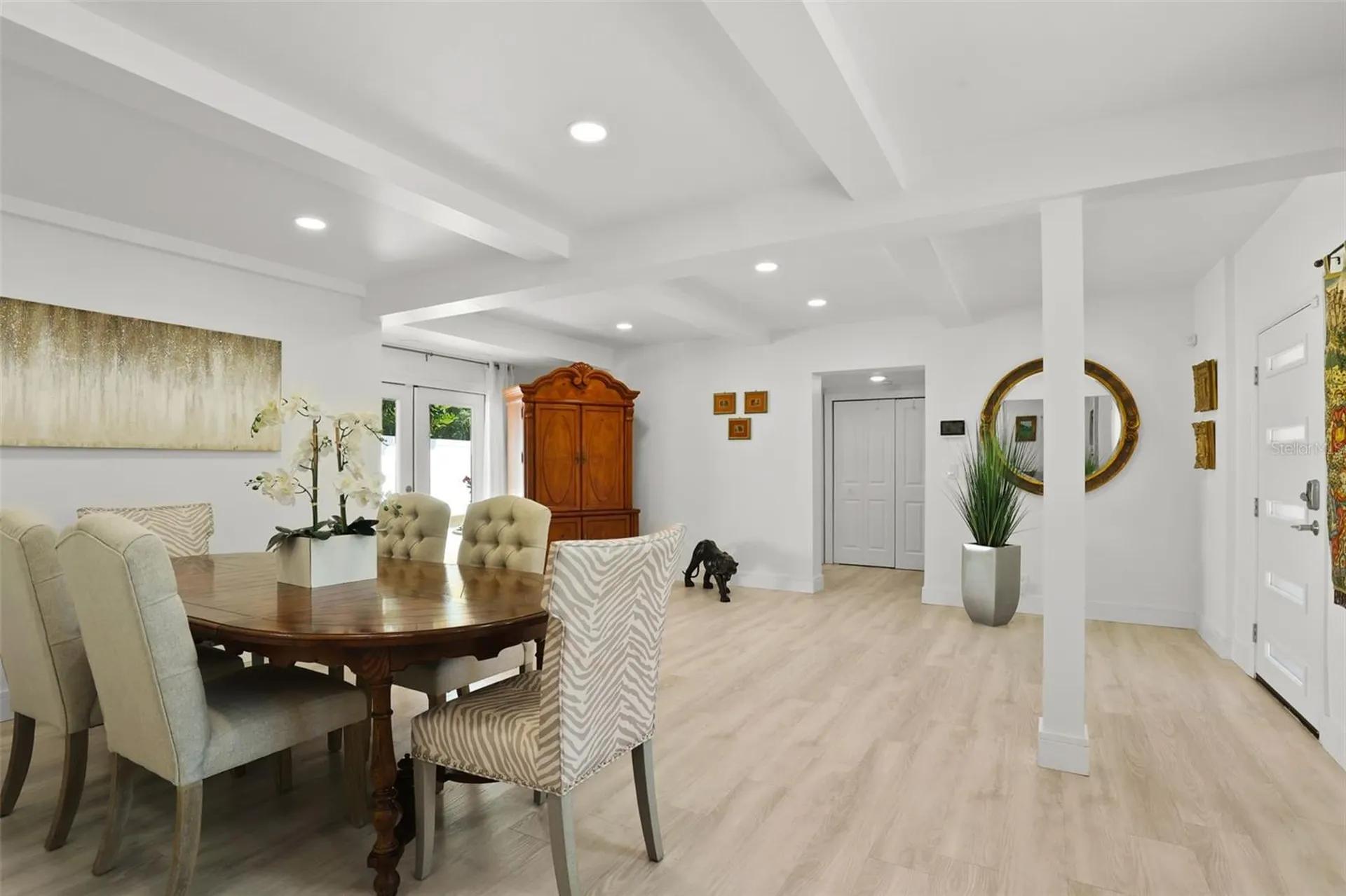 25 Sandpiper Road Tampa FL 33609