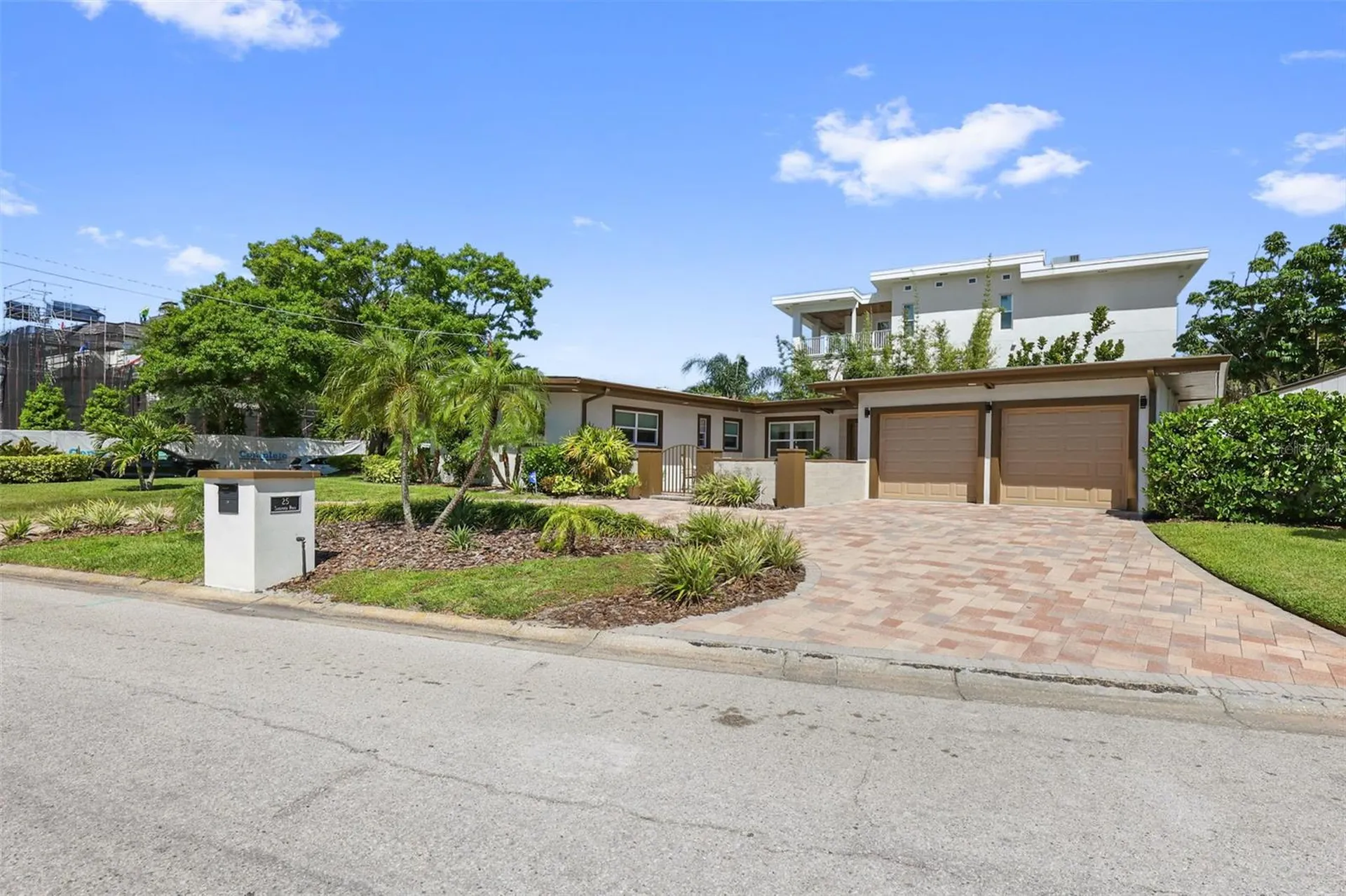 25 Sandpiper Road Tampa FL 33609