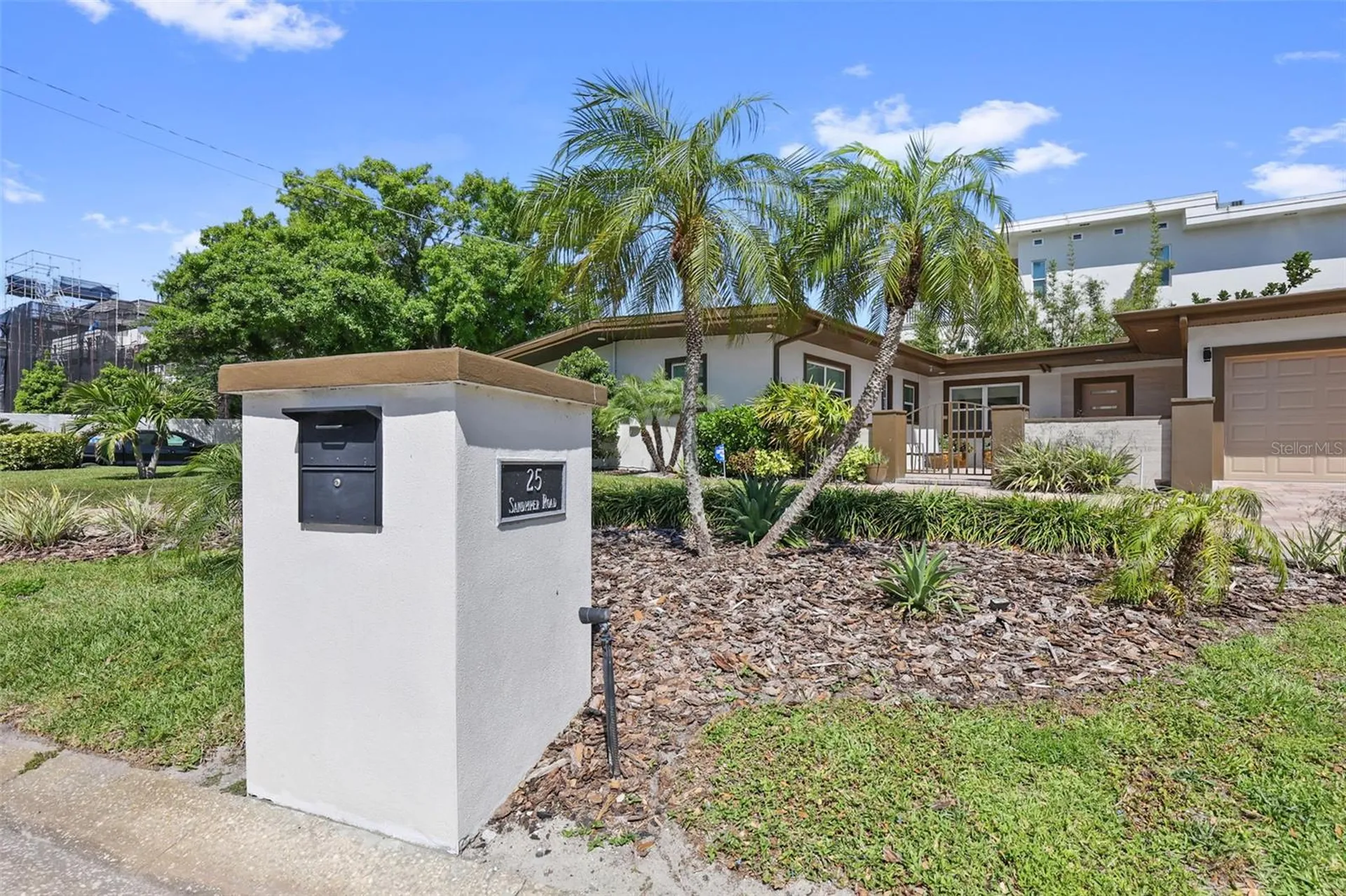 25 Sandpiper Road Tampa FL 33609