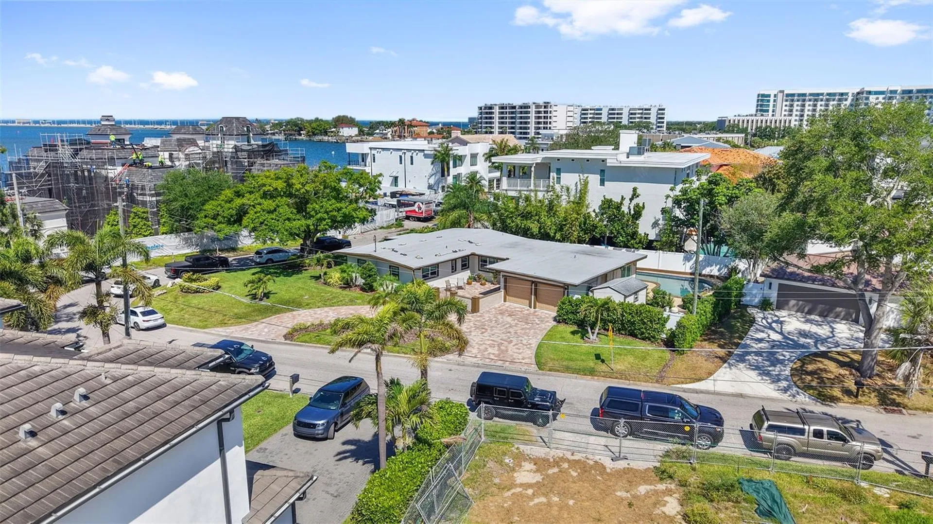 25 Sandpiper Road Tampa FL 33609