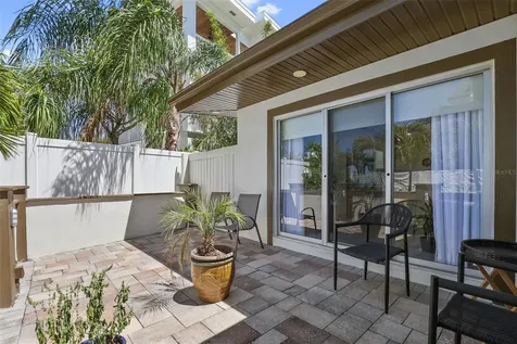 25 Sandpiper Road Tampa FL 33609