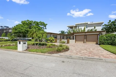 25 Sandpiper Road Tampa FL 33609