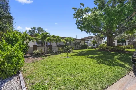 25 Sandpiper Road Tampa FL 33609