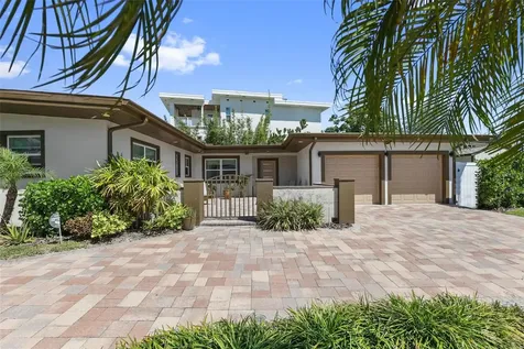 25 Sandpiper Road Tampa FL 33609