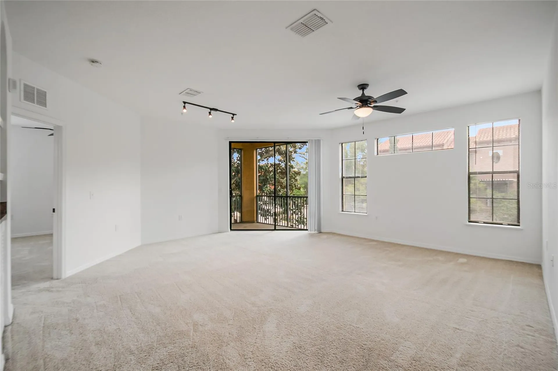 6157 Metrowest Boulevard Orlando FL 32835