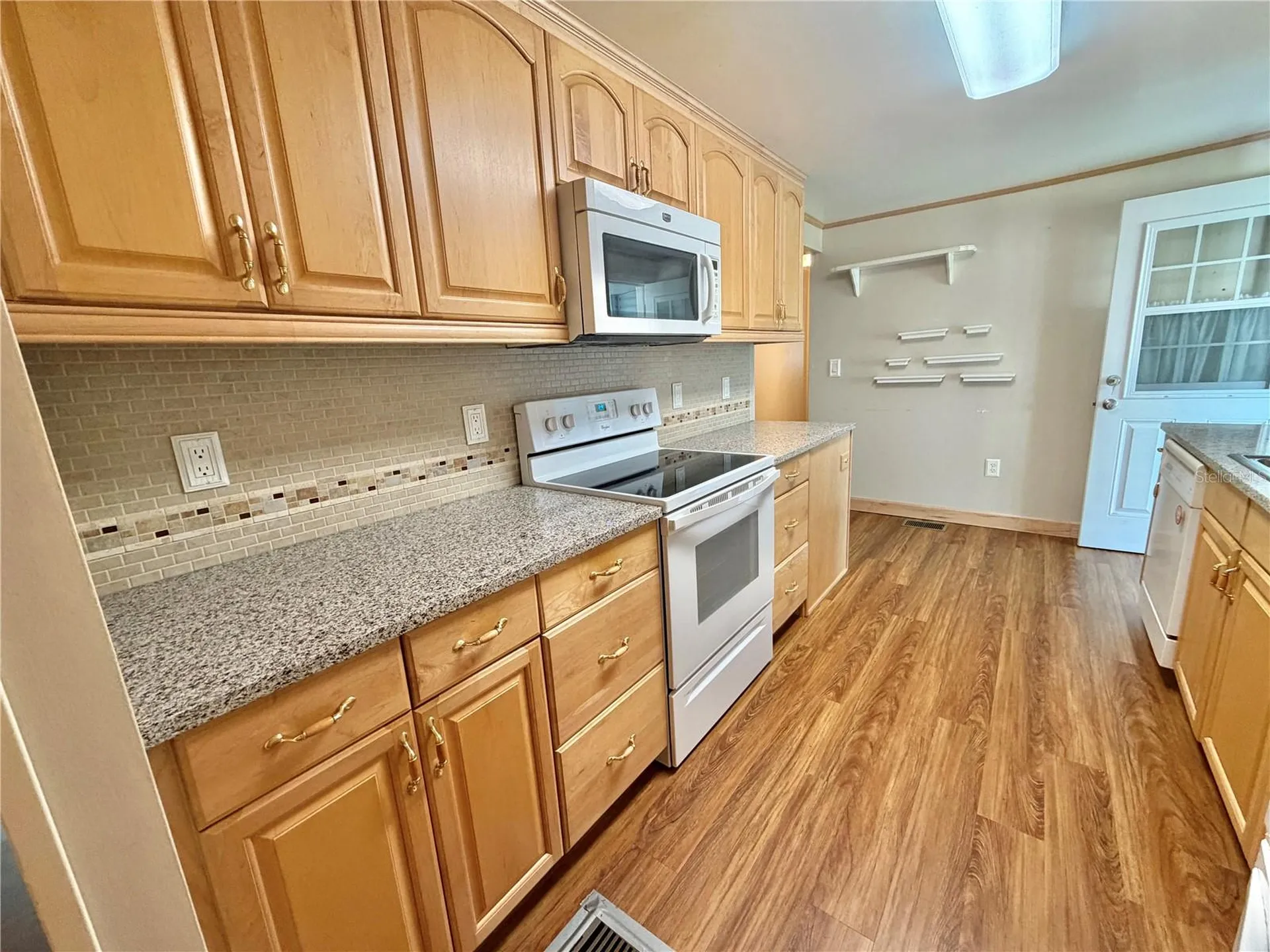 145 Royal Palm Drive Leesburg FL 34748