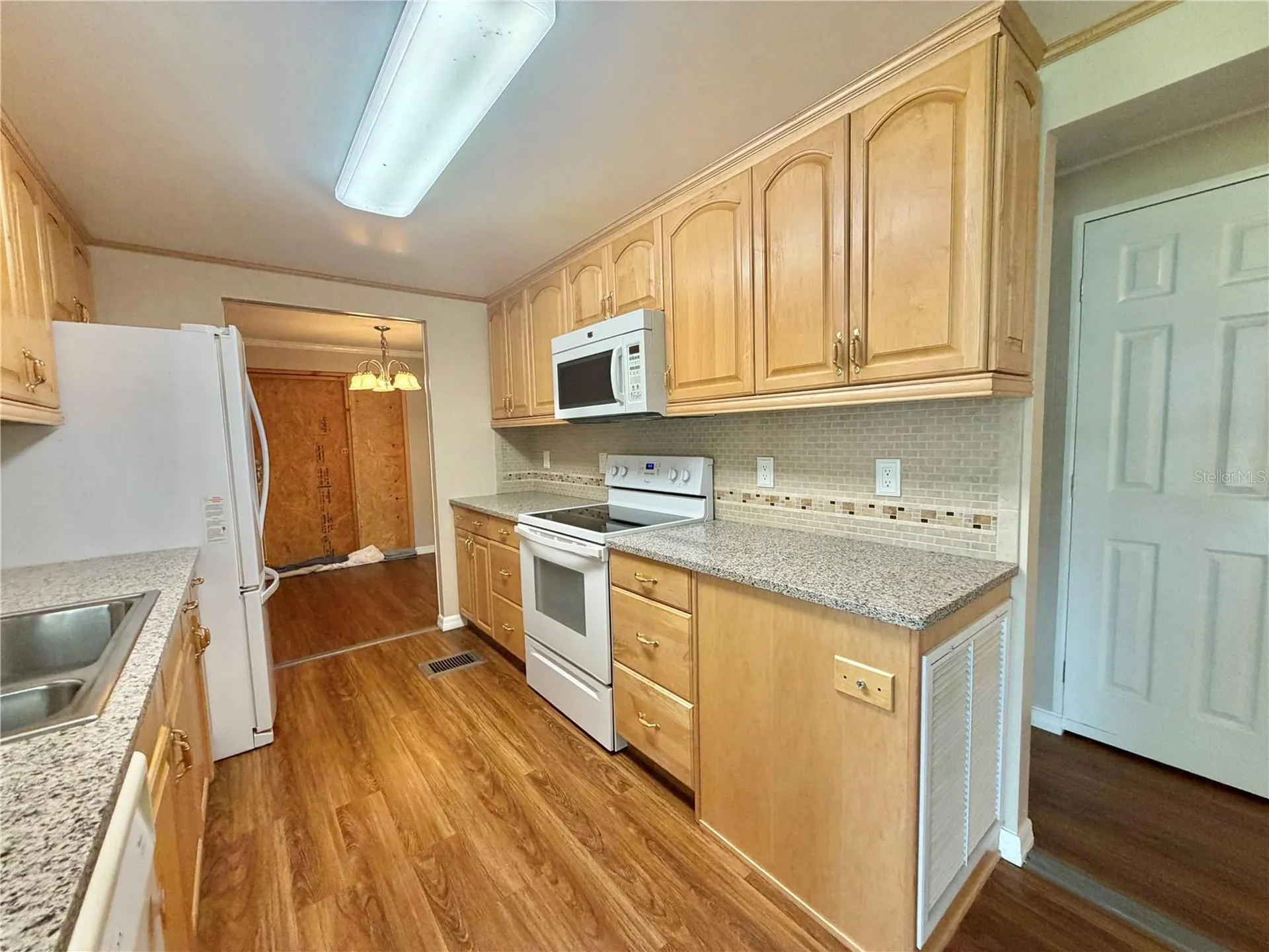145 Royal Palm Drive Leesburg FL 34748