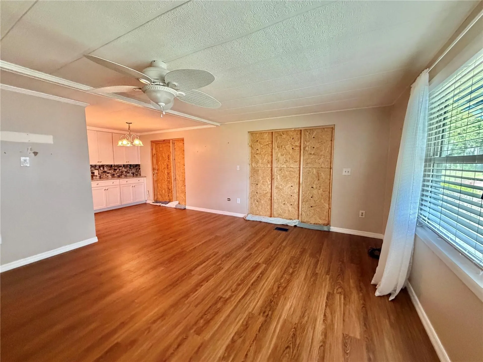 145 Royal Palm Drive Leesburg FL 34748