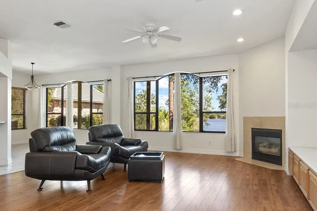 1320 Trail By The Lake Deland FL 32724