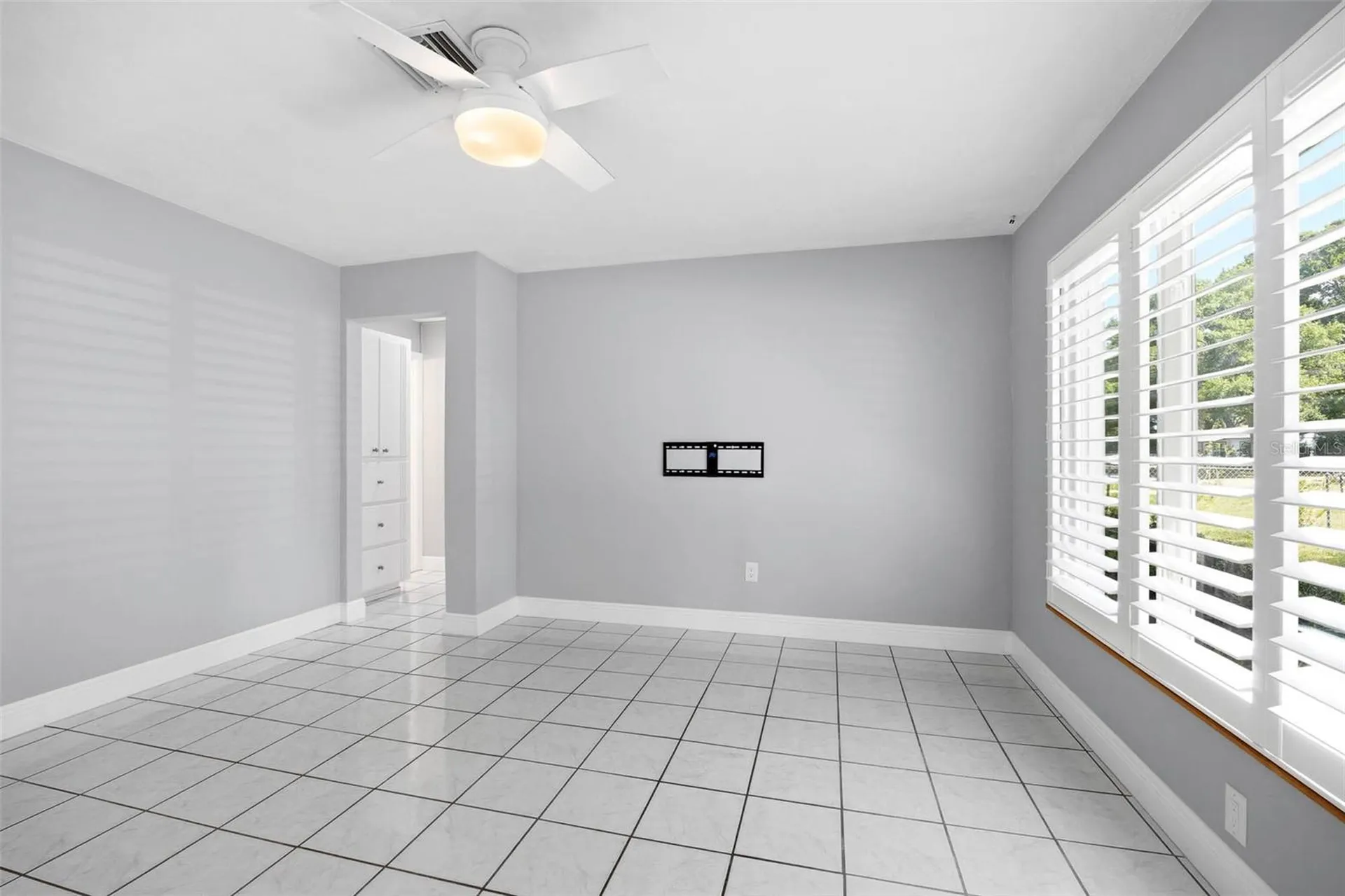 7500 Orpine Drive N St Petersburg FL 33702
