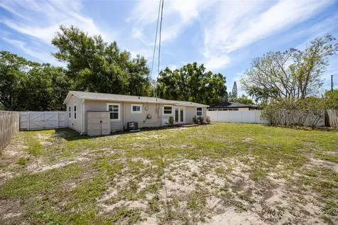 7500 Orpine Drive N St Petersburg FL 33702