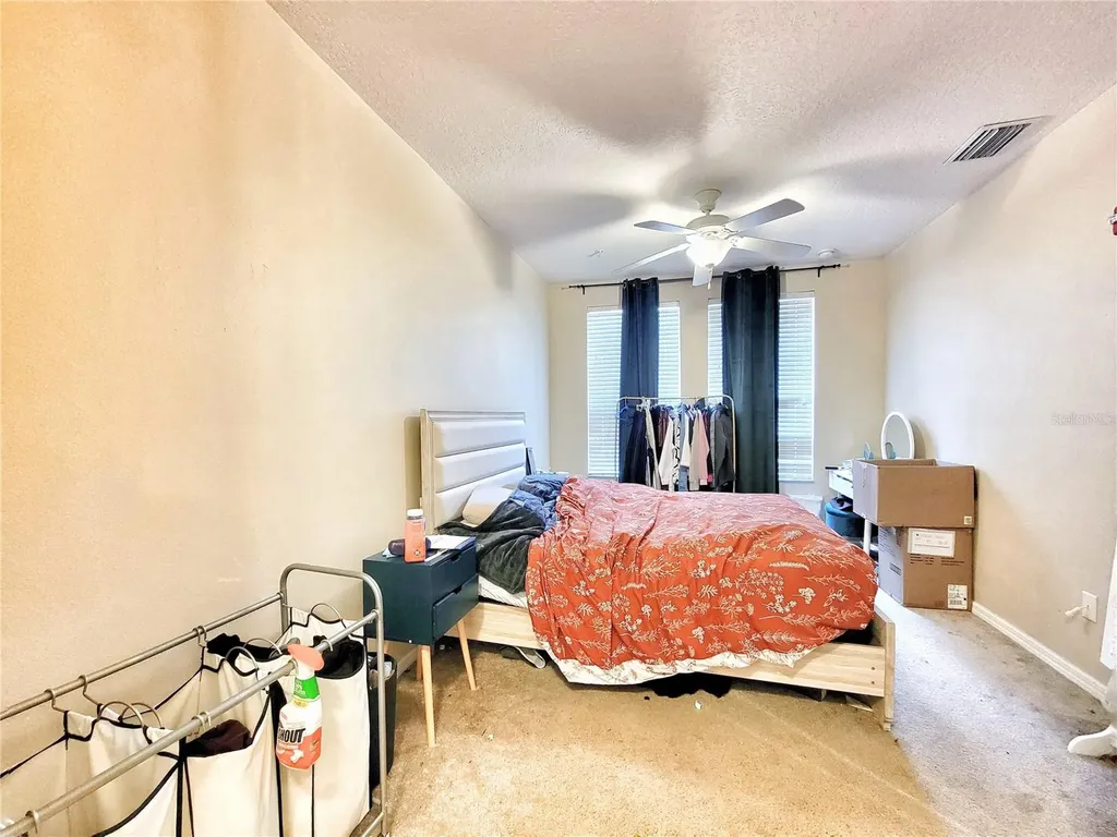 1185 SW 9th Road Gainesville FL 32601