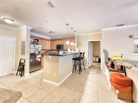 1185 SW 9th Road Gainesville FL 32601