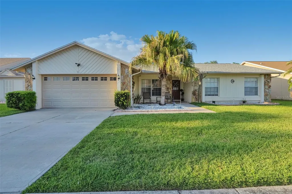9724 Cypress Pond Avenue Tampa FL 33647