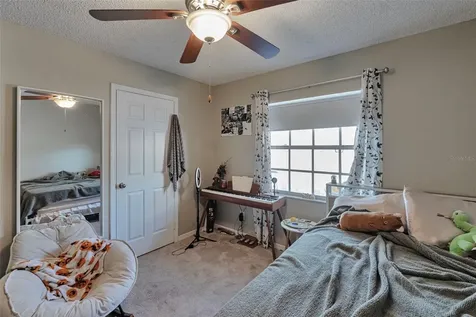 9724 Cypress Pond Avenue Tampa FL 33647
