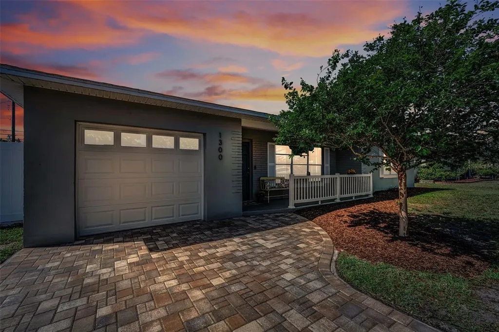 1300 63rd Avenue N St Petersburg FL 33702