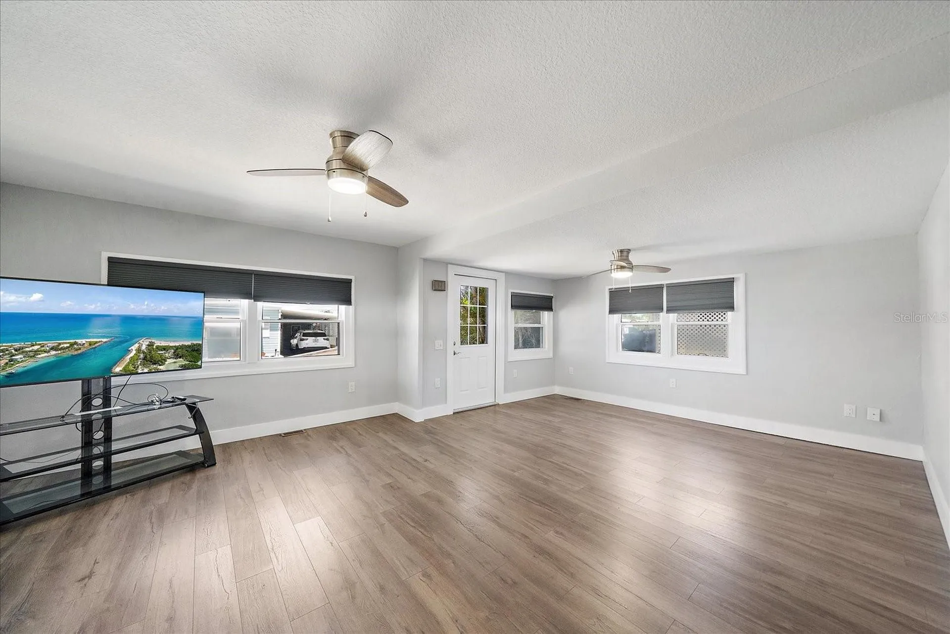 30 Flores Drive Palmetto FL 34221