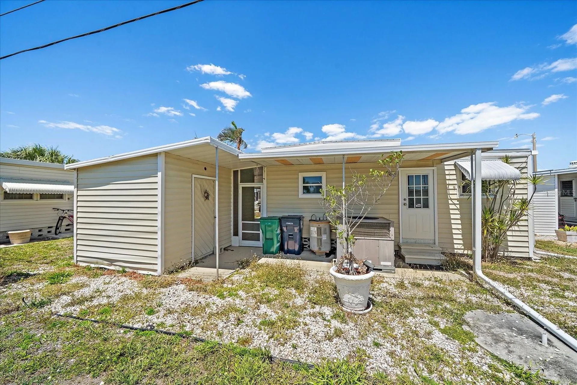 30 Flores Drive Palmetto FL 34221