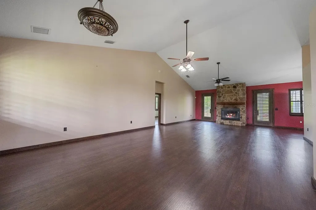 7706 257th Street E Myakka City FL 34251