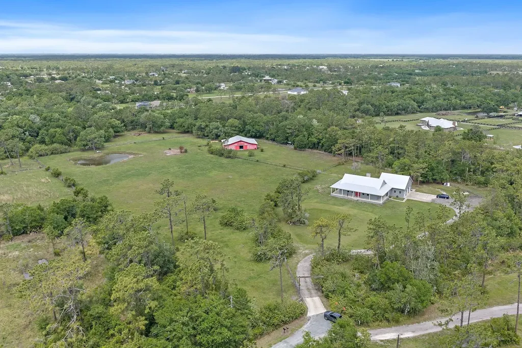 7706 257th Street E Myakka City FL 34251