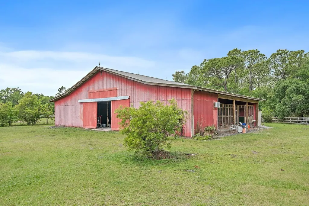7706 257th Street E Myakka City FL 34251