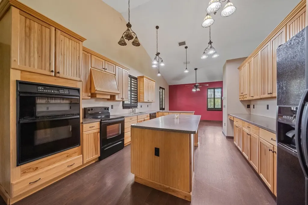 7706 257th Street E Myakka City FL 34251