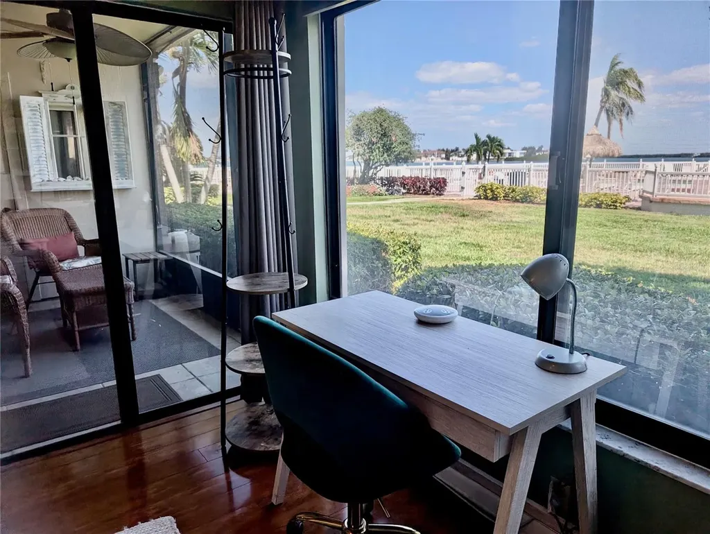 6218 Palma Del Mar Boulevard S St Petersburg FL 33715