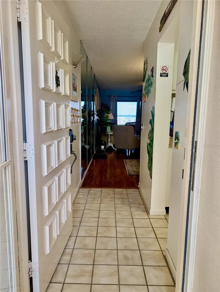 6218 Palma Del Mar Boulevard S St Petersburg FL 33715