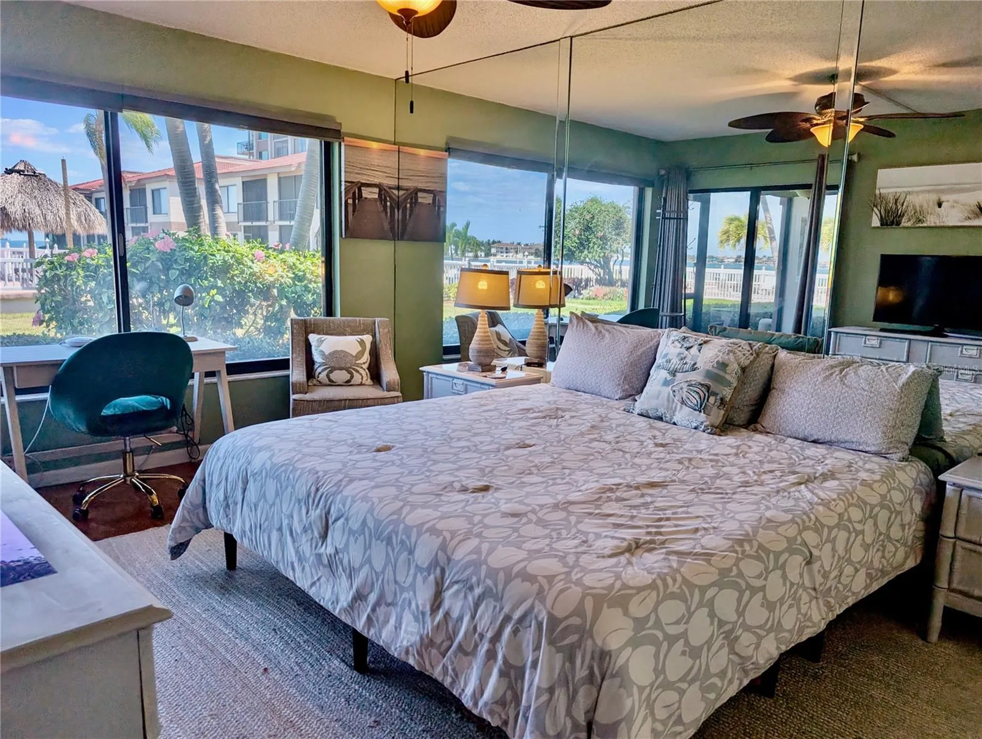 6218 Palma Del Mar Boulevard S St Petersburg FL 33715