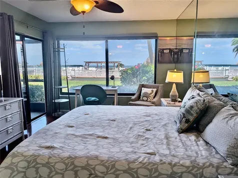 6218 Palma Del Mar Boulevard S St Petersburg FL 33715