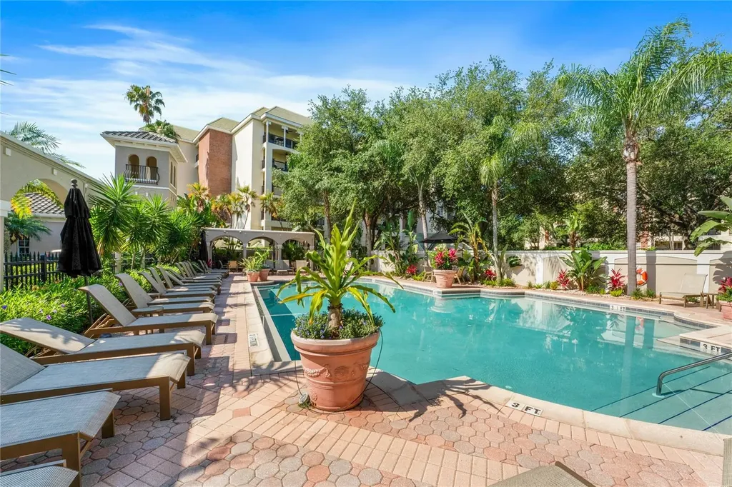 501 Knights Run Avenue Tampa FL 33602
