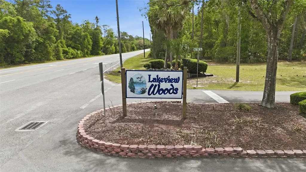 1160 NE 130th Terrace Silver Springs FL 34488